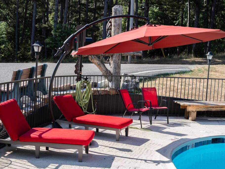Stonegate Lodge Bed, Wifi, 50In Roku Tv, Salt Water Pool Room #109 Юрека Спрингс Екстериор снимка